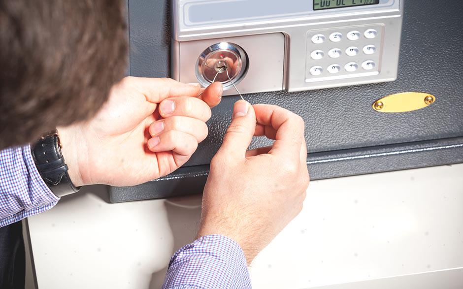 confiance serrurier prix changement serrure Limours